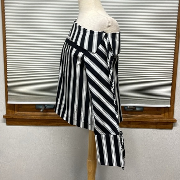 Topshop Black and White One Shoulder Popover Long Bow Tie Sleeve Top - Picture 10 of 13